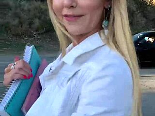 辣妹Nikole Nash公共艺术课狂潮吹