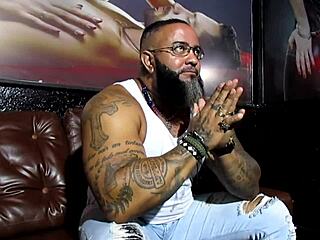 Meu Marido Perdeu No Jogo De Bilhar!