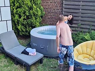 I Tease My Ass in Backstage Solo Show