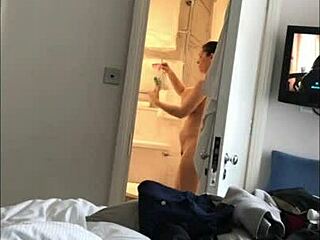 Karen's bold shower exit