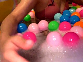 رغبات تشيهيرو المخفية تتحرر في جلسة مجنونة!