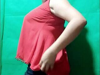 My seductive stepsister asked to borrow the room for homemade porn with her tight pink vagina