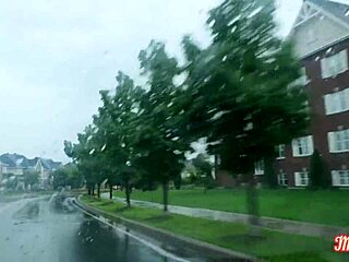 Fanny Une Québécoise De 38Ans Avec De Gros Seins Part 1