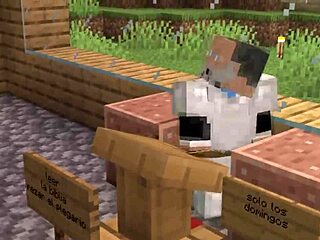 Spiderman Fucks Mariano Rajoy So Hard in Minecraft Cosplay!