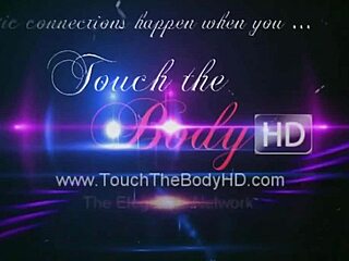 Kahverengi Saçlı Kadın Nihai Tatmin İçin Samimi Masaj Yaptı