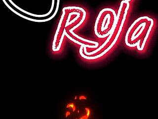 hermanastra cachonda se toca solita, hermanastro termina manosendola! wow!