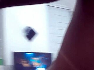 Я стала первой транс в его жизни, удивив его