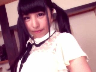 Lihat Cewek Asia Cantik dengan Tetek Besar Jepang