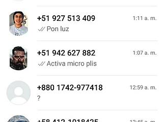 WhatsApp视频通话2，Susy吸我鸡巴粉丝打飞机我射她嘴里