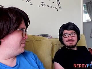 hey nerd, wanna see me suck you off real good?