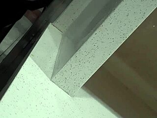 Flashing My Cock At The Mature Lady In The Laundry Mat – Does She Look Interested?