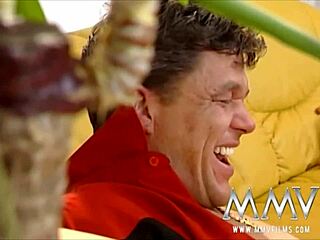 brunette hoe takes a messy facial in retro style