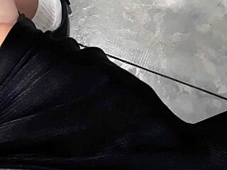 Flashing My Cock At The Mature Lady In The Laundry Mat – Does She Look Interested?