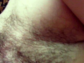 Hairy Amateur Girl Uses Vibrator For Session