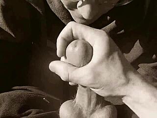 The nerd cleans up after the blowjob session