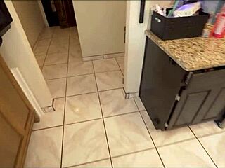 I seduce my sexy reluctant stepmom Luci Power