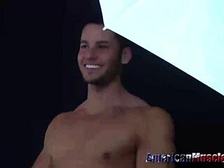 لقاء مثلي خفيف يشعل الرغبة المخفية الليلة