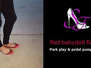 Intimate milf webcam session on facebook 😊