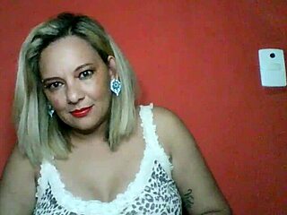 Crazy Sex With Mom, Daughter, And Boyfriend 😱