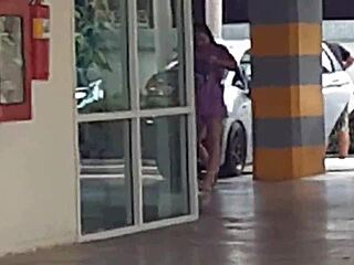 Unbelievable! Flashing hairy pussy in special sport pants outdoors.