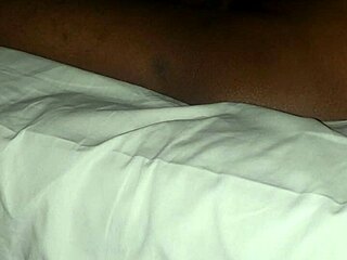 tongue action on 100 eat it up