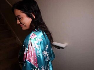 gym girl picked up for a quick outdoor bang