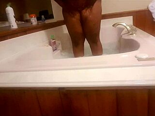 i lather up as sexy ebony bbw with big tits