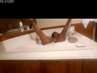 i lather up as sexy ebony bbw with big tits