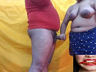 इंडियन देसी टीन कपल की हार्ड होममेड सेक्स में तगड़ी एक्शन