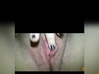 vizinha casada me manda vídeo íntimo dela se masturbando enquanto marido não está em casa 😏