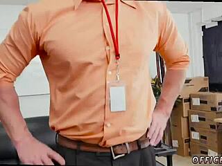 Straight Guy's First Gay Blowjob