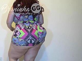 Bruninha GG shaking that big Brazilian ass, wow! 😍