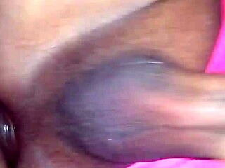 cogiendo los dos en tanga con movimientos intensos y calientes