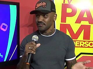 Watch Vitor Guedes Dominate In São Paulo Sex Show