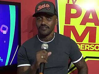 Watch Vitor Guedes Dominate In São Paulo Sex Show