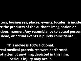 Aria Nicole paints her tootsies on Beat2Feet.com