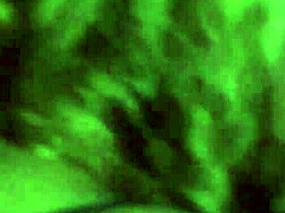 超激烈自慰高潮喷水表演