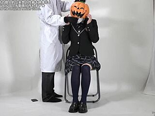 戴口罩我根本脱不下来！