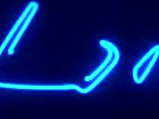 The milanese voyeur at the lake meets a beautiful girl