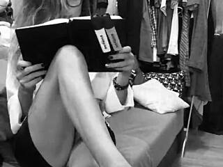 Secretary with big tits awaits bold blowjob instructions