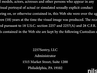 Ai văzut vreodată o târfă nasoală suportând terapie brutală la cur în azil?