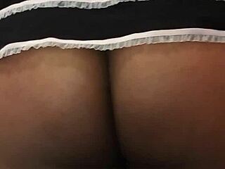 Latina shows her ass in webcam video call while playing intimately.