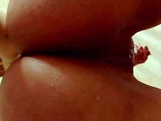 Fuck that great Latina teen 18+'s nice pussy!