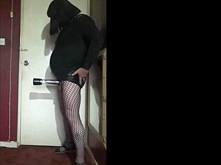 Bisexual Crossdresser Pumps Up For Bigger Thrills Part 3?