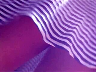 pregnant latina upskirt tease 😍