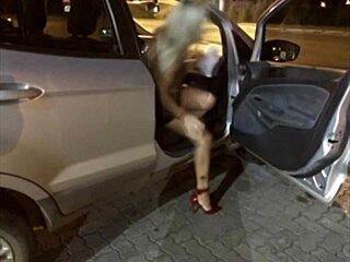 my wife is so fucking hot, don't you agree?