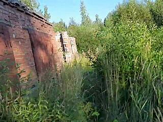 Random street casting with young shaved girl