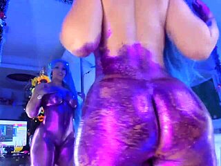 twerking with glitter and oil on naked body