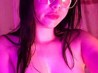 Enjoying Solo Masturbation Session Until Climax