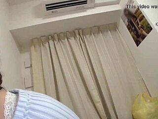 Pun verzija: Azijska puši i jebe se u vrelim scenama